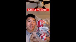 SUPREME FW22 WEEK 1 UNBOXING #supremenewyork #shorts