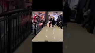 Pengunjung Mall di Denpasar Berhamburan Pacsa G3mp4