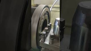 Bubut manual proses machining #shortvideo #shorts