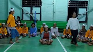 Ibu-ibu Dayak Latihan 2