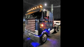 International 9670 Cabover