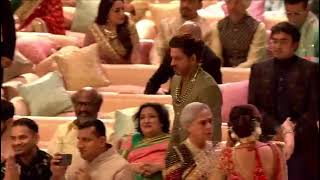 Shah Rukh Khan greeting Rajnikanth Sir , Sachin Tendulkar, Amitabh and Jaya Bachchan