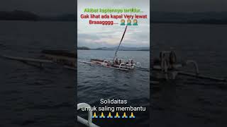 Perahu pemancing terbalik, Tertabrak Kapal Very penyebrangan di Selat Lombok