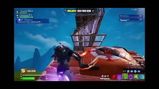 Playing Fortnite for the first time on my laptop on CAMERA! ( funny )