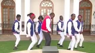 FBIDANCECREWKENYA dance with president of kenya UHURU KENYATTA