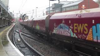 Class 66 66125 EWS