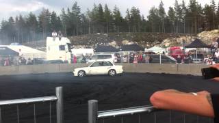 Stians's e30 M50b25 burnering rudskogen 2012