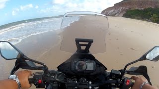 Versys X-300 primeira vez na área da praia