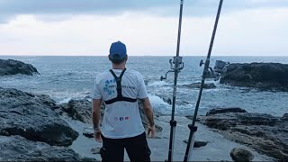 PESCA SURFCASTING (BONITA BAILA) CAPTURA A SURFCASTING DESDE LAJAS