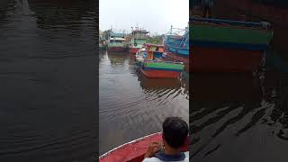 AKSI KAPAL TB DI SUNGAI PEKALONGAN#KAPAL #NELAYAN#DERMAGA# PELABUHAN# KAPAL LAUT