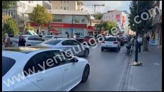 Aksaray’da trafik çilesi: Bankalar caddesi’nde hareket durdu!