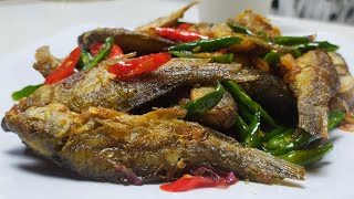 Nggak Usah Bingung!? Punya Ikan Nilem Di Masak Seperti ini Enaknya Gak Ketulungan