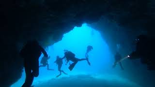 2020-03-04 - Sub C Divers in the Catherdral, Playa Chica. Lanzarote - part 2.