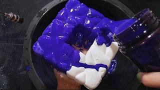 Gym Chalk asmr Chalk Crushing In water dye paste pouring and paste play #gymchalkasmr #chalk