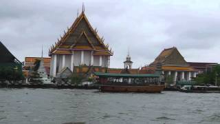 Chao Phraya river boat ride - Bangkok