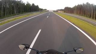 Kawasaki zzr 1400 model 2012 acceleration.mp4