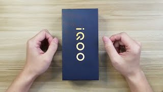 IQOO Z3 - Unboxing & Review