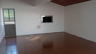 casa com sala comercial