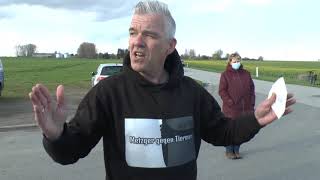 Schweineanlage Alt Tellin – Tierrechtsaktivist Peter Hübener - Montagsmahnwache vor der Brandruine