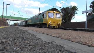 *MEGA TONE WAR*  66534 (10 Tone) against car (7 Tone) at Stowmarket, GEML: 01/08/2018