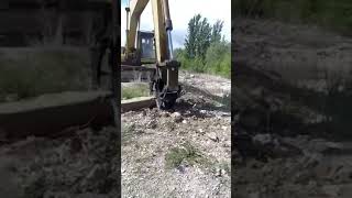 Бетонолом EXTEN CR4 на экскаваторе Komatsu PC220