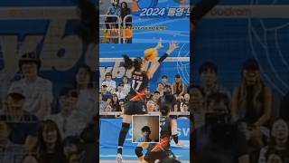 [Reaction] Jung Ho Young terkena smash #volleyball #shorts