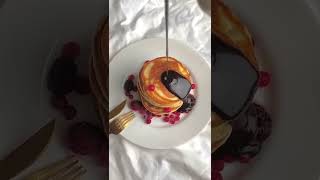 Yummmm #chocolate #pancakes #berries #brunch #food #sugar #comfortfood #asmr #asmrsounds