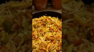 Spicy Chowmein [Follow Me] #trend #reel #shorts #streetfood #noodle