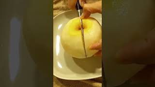 Let's cut pears #satisfying #trendingvideo #trendingshorts #trending #viralvideo #viralshorts