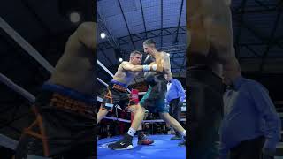 Camilo Rodríguez noquea a Fabián Figueroa en el quinto asalto en una noche de boxeo en Bogotá