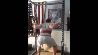 Squat 315 x 4 third set