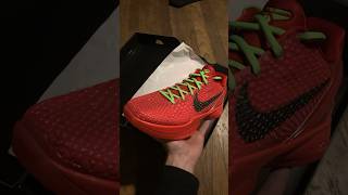 SAMPLE #nike #Kobe 6 Reverse Grinch direct from #NikeBasketball