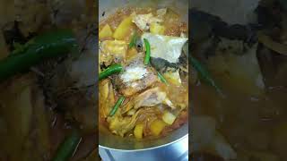 মাছের মাথা দিয়ে আলু রেসিপি #food #cooking #recipe #মাছরেসিপি #shorts