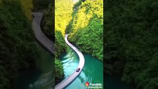 Beautiful Road  পৃথিবীর শ্রেষ্ঠ, সুন্দর তম একটি রোড।