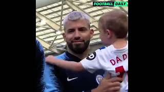 Aguero with small Brighton fan