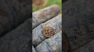 Four Hole button! Metal Detecting Wales