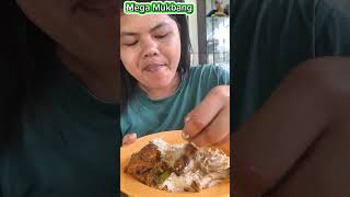 Enaknya makan nasi pake ayam goreng kecap + tumis toge + cabe rawit