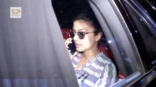 Priyanka Chopra Spotted At Juhu