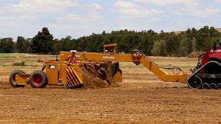 LASER LEVELING GRADER-SCRAPER-PLANER  or PULL DOZER TBP7000 by ERDVARK.