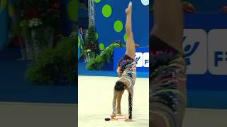 Alexandra Agiurgiu - Italy rhythmic gymnastic - ginástica гимнастический gimnastică व्यायाम 体操 체조