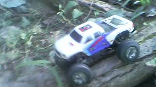 RedCat 1:24 Sumo Crawler Modified