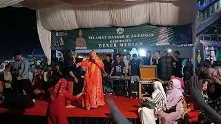 Sakdiah Hibur Pengunjung Pekan Kebudayaan Aceh di Anjungan Bener Meriah dengan Lagu Gayo,,, Seruuu!!