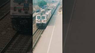 12260/Bikaner - Sealdah AC Duronto Express #indianrailways #explore #shortsvideo #wap7 #sealdah