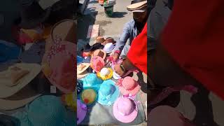 Eshita ne ki aaaj dher sari road side shopping 😆 #viral #trending #shorts #trendingshorts #ytshorts