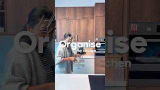 Let’s organise with me #kitchen #kitchenitems #kitchenhacks #kitchenhacks #kitchenutensils