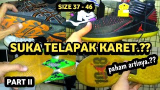 Sepatu futsal badminton voli basket buat sekolah pun banyak ( part II )