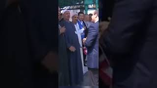 عاجل:نبايعك قلب الأسد منا الله علينا بإختيارك:مواطنون يرحبون #بالرئيس_السيسي في البحيره