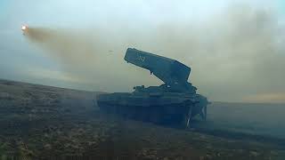 Russian flamethrowers: hand-held flamethrower - RPO-A and TOS-1A "Solntsepyok"