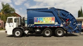 Garbage Trucks: City of Long Beach