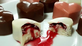 طرز تهیه شکلات قلبی با مغز آلبالو/chocolate heart with sour cherry